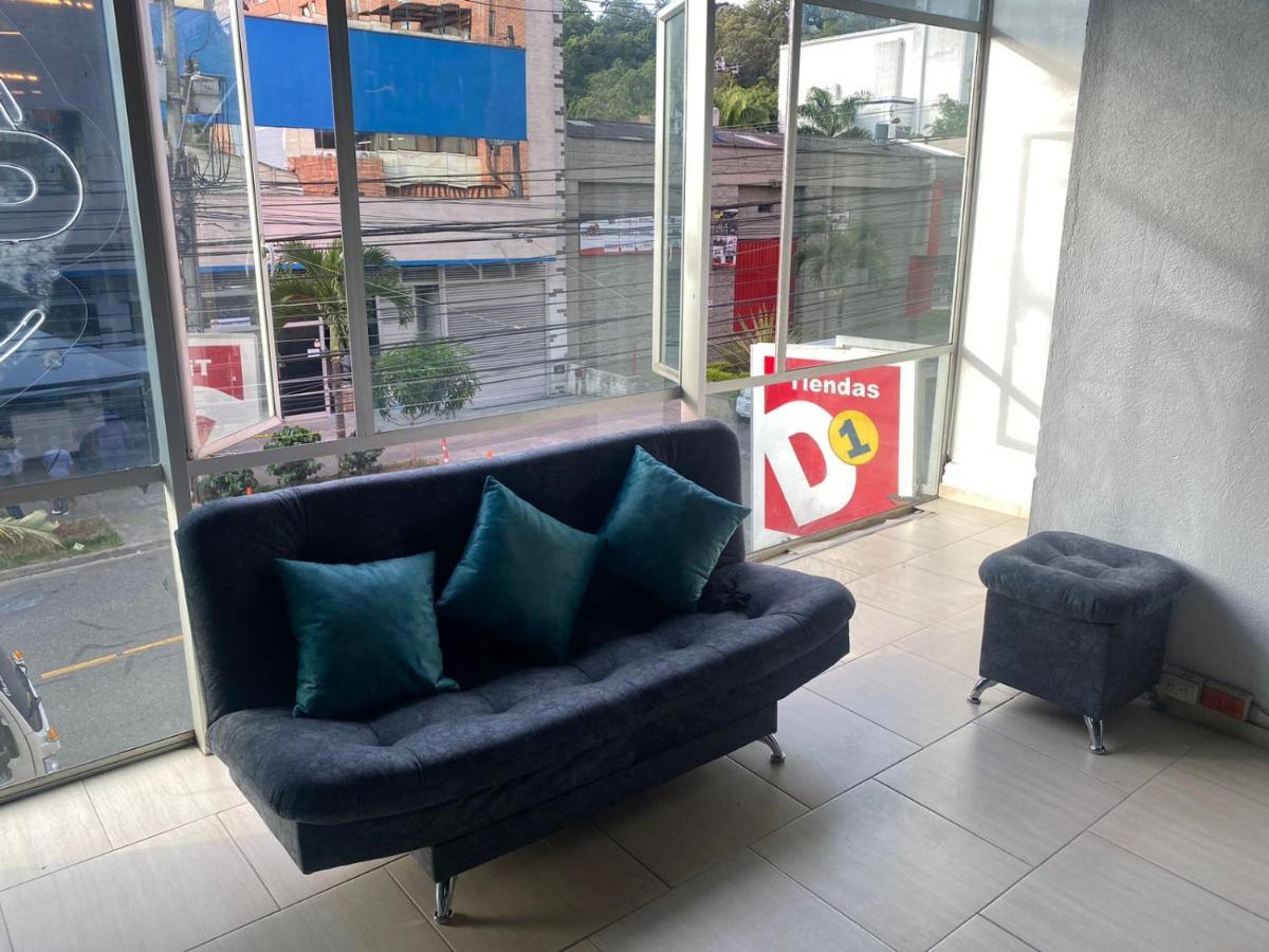 מדיין Hotel Hostal Caps San Diego מראה חיצוני תמונה